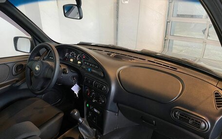 Chevrolet Niva I рестайлинг, 2018 год, 715 000 рублей, 12 фотография