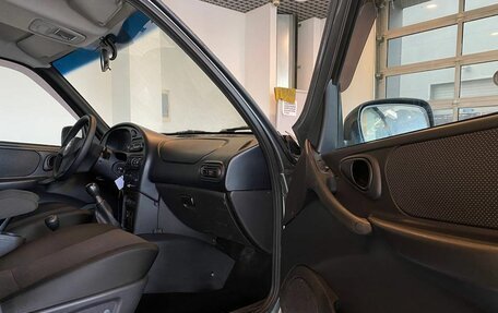 Chevrolet Niva I рестайлинг, 2018 год, 715 000 рублей, 26 фотография