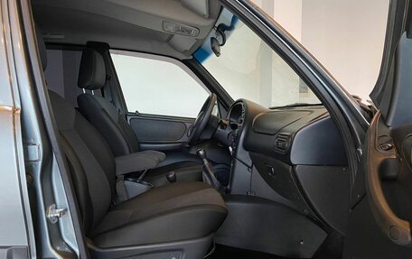 Chevrolet Niva I рестайлинг, 2018 год, 715 000 рублей, 28 фотография