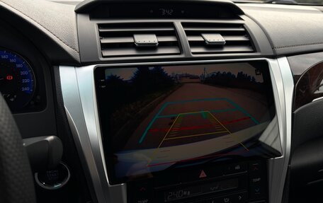 Toyota Camry, 2016 год, 1 890 000 рублей, 28 фотография