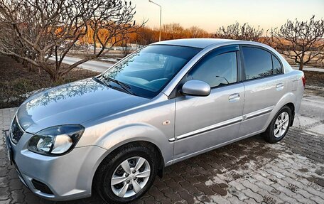 KIA Rio II, 2009 год, 650 000 рублей, 3 фотография