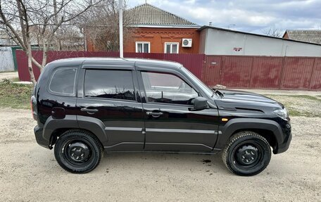 Chevrolet Niva I рестайлинг, 2009 год, 565 000 рублей, 4 фотография