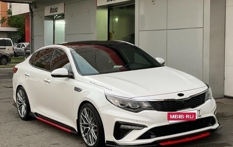 KIA Optima IV, 2018 год, 2 500 000 рублей, 3 фотография