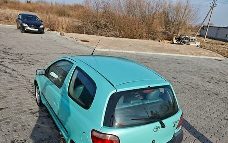 Toyota Yaris I рестайлинг, 2001 год, 215 000 рублей, 7 фотография