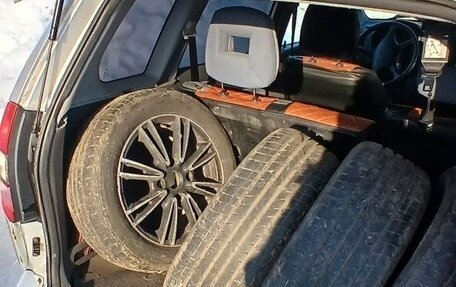 Mitsubishi Space Star I рестайлинг, 2001 год, 300 000 рублей, 3 фотография