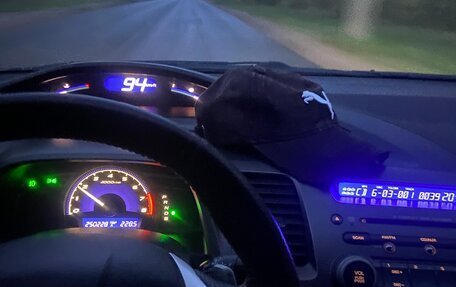 Honda Civic VIII, 2010 год, 900 000 рублей, 14 фотография