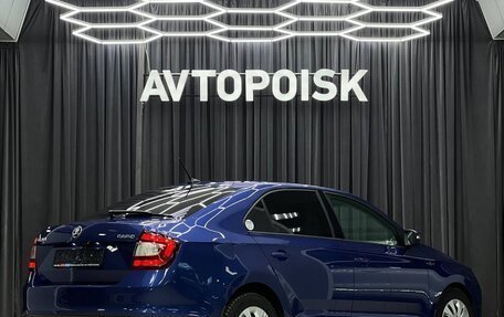 Skoda Rapid I, 2018 год, 1 375 000 рублей, 6 фотография