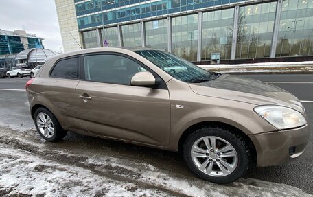 KIA cee'd I рестайлинг, 2009 год, 450 000 рублей, 3 фотография