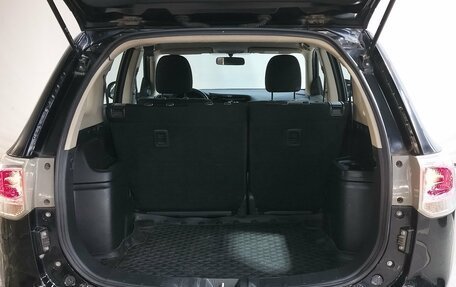 Mitsubishi Outlander III рестайлинг 3, 2013 год, 1 250 000 рублей, 7 фотография