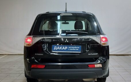 Mitsubishi Outlander III рестайлинг 3, 2013 год, 1 250 000 рублей, 5 фотография