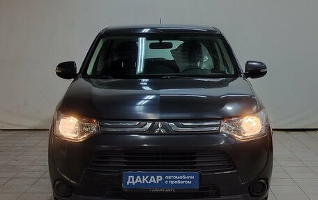Mitsubishi Outlander III рестайлинг 3, 2013 год, 1 250 000 рублей, 2 фотография