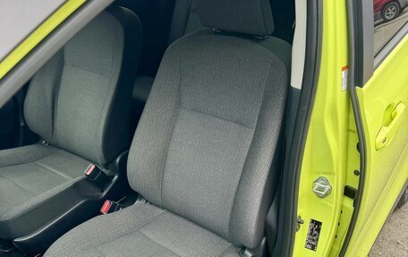 Toyota Sienta II, 2019 год, 1 459 000 рублей, 19 фотография