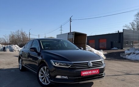 Volkswagen Passat B8 рестайлинг, 2019 год, 2 600 000 рублей, 3 фотография