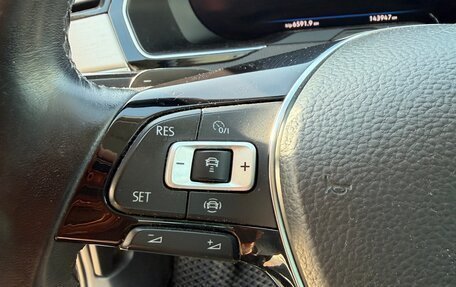 Volkswagen Passat B8 рестайлинг, 2019 год, 2 600 000 рублей, 17 фотография