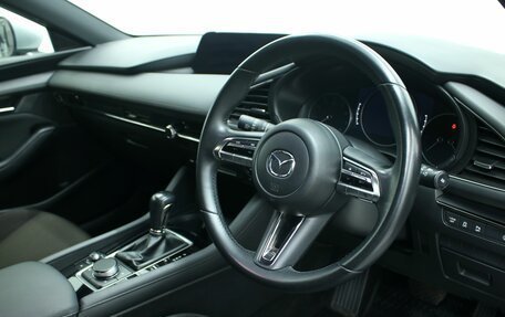 Mazda 3, 2020 год, 1 910 000 рублей, 4 фотография