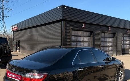 Toyota Camry, 2018 год, 2 499 000 рублей, 5 фотография