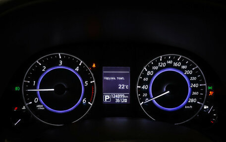 Infiniti QX70, 2015 год, 1 890 000 рублей, 16 фотография