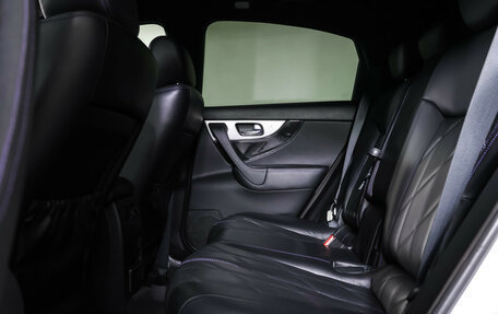 Infiniti QX70, 2015 год, 1 890 000 рублей, 12 фотография