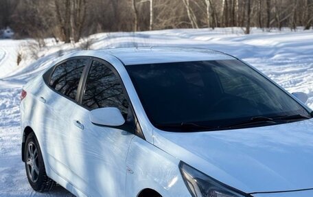 Hyundai Solaris II рестайлинг, 2014 год, 830 000 рублей, 3 фотография