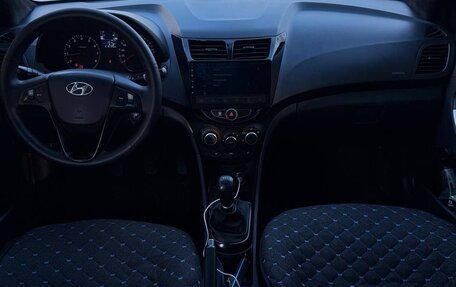 Hyundai Solaris II рестайлинг, 2014 год, 830 000 рублей, 11 фотография