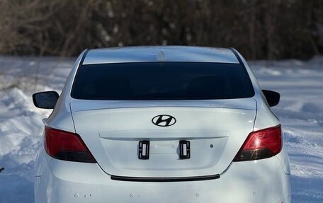 Hyundai Solaris II рестайлинг, 2014 год, 830 000 рублей, 17 фотография