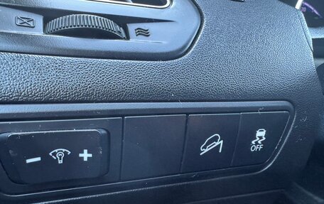 Hyundai ix35 I рестайлинг, 2010 год, 1 050 000 рублей, 9 фотография