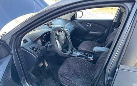 Hyundai ix35 I рестайлинг, 2010 год, 1 050 000 рублей, 20 фотография