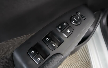 Hyundai Solaris II рестайлинг, 2017 год, 1 259 000 рублей, 23 фотография