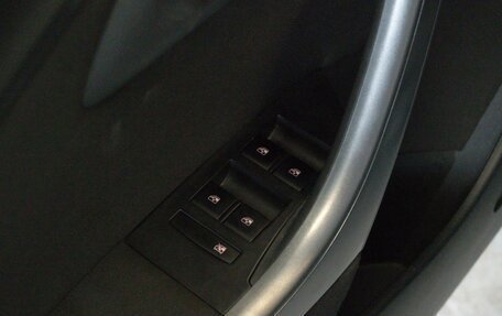 Opel Astra J, 2013 год, 840 000 рублей, 17 фотография