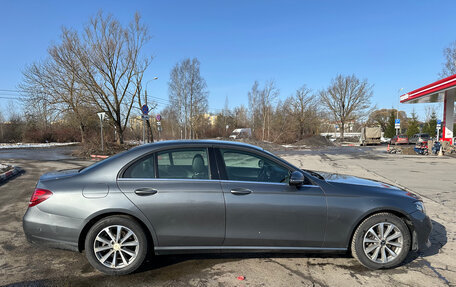 Mercedes-Benz E-Класс, 2018 год, 1 860 000 рублей, 7 фотография