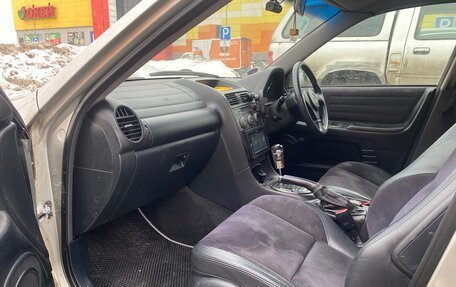 Toyota Altezza, 2000 год, 650 000 рублей, 8 фотография