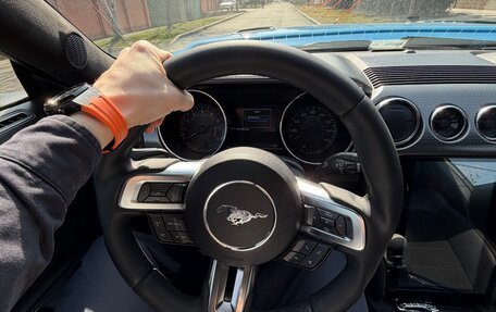 Ford Mustang VI рестайлинг, 2017 год, 4 500 000 рублей, 3 фотография