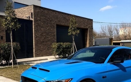 Ford Mustang VI рестайлинг, 2017 год, 4 500 000 рублей, 2 фотография