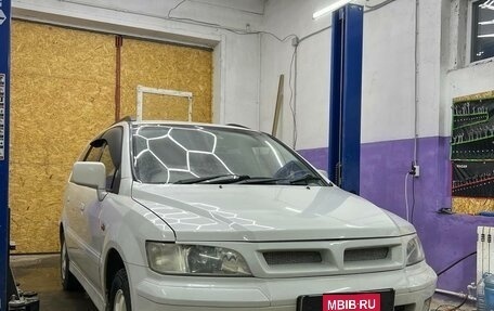 Mitsubishi Chariot III, 1998 год, 580 000 рублей, 1 фотография