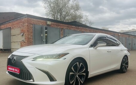 Lexus ES VII, 2019 год, 3 500 000 рублей, 1 фотография