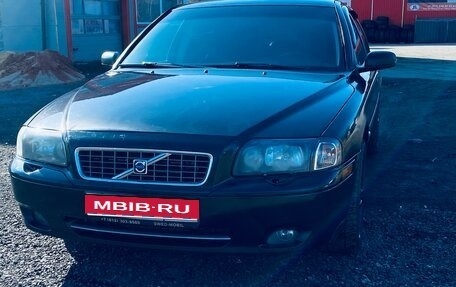 Volvo S80 II рестайлинг 2, 2004 год, 560 000 рублей, 1 фотография