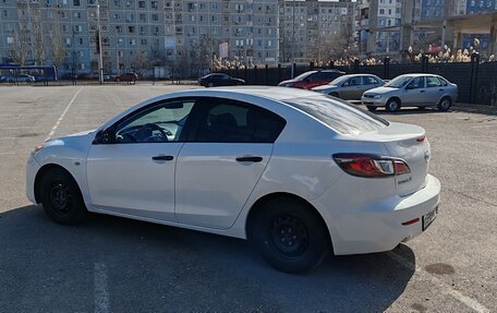 Mazda 3, 2012 год, 900 000 рублей, 11 фотография