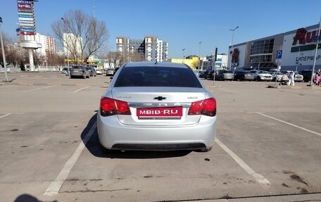 Chevrolet Cruze II, 2010 год, 530 000 рублей, 11 фотография