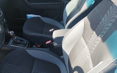 Skoda Yeti I рестайлинг, 2015 год, 1 190 000 рублей, 8 фотография