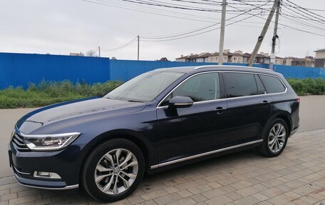 Volkswagen Passat B8 рестайлинг, 2015 год, 1 880 000 рублей, 6 фотография