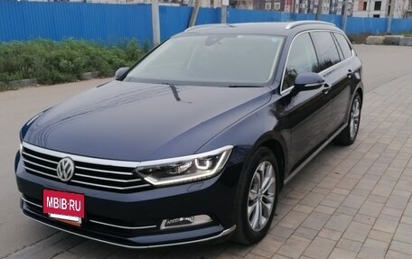 Volkswagen Passat B8 рестайлинг, 2015 год, 1 880 000 рублей, 7 фотография
