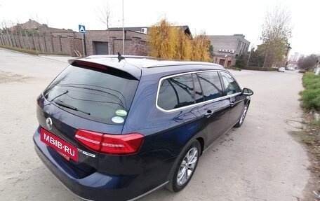 Volkswagen Passat B8 рестайлинг, 2015 год, 1 880 000 рублей, 31 фотография