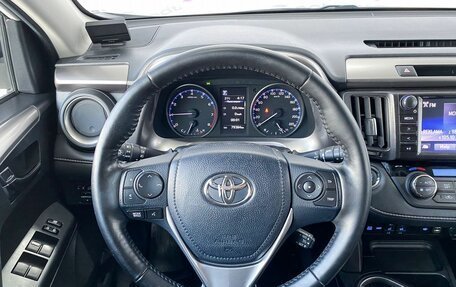 Toyota RAV4, 2019 год, 2 590 000 рублей, 9 фотография