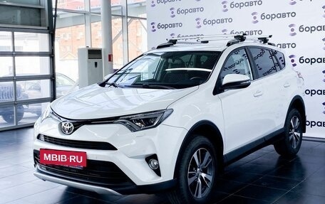 Toyota RAV4, 2019 год, 2 590 000 рублей, 2 фотография