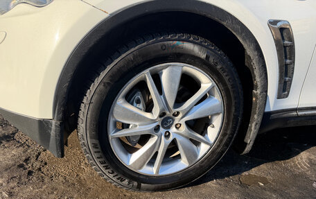 Infiniti FX II, 2012 год, 2 150 000 рублей, 6 фотография