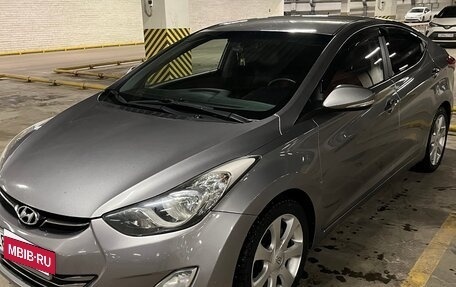 Hyundai Avante, 2011 год, 980 000 рублей, 3 фотография