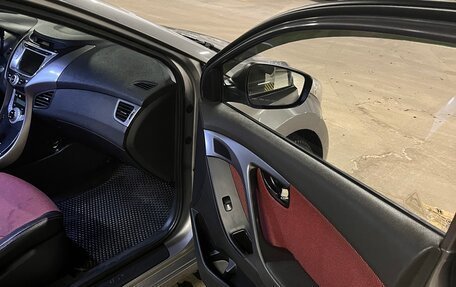 Hyundai Avante, 2011 год, 980 000 рублей, 31 фотография