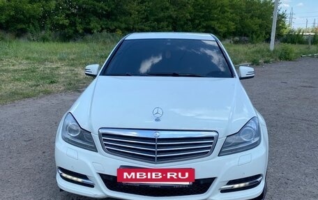 Mercedes-Benz C-Класс, 2011 год, 1 280 000 рублей, 7 фотография