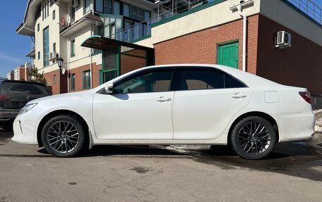 Toyota Camry, 2014 год, 2 550 000 рублей, 4 фотография
