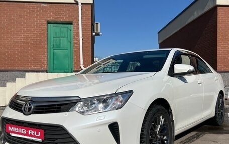 Toyota Camry, 2014 год, 2 550 000 рублей, 2 фотография